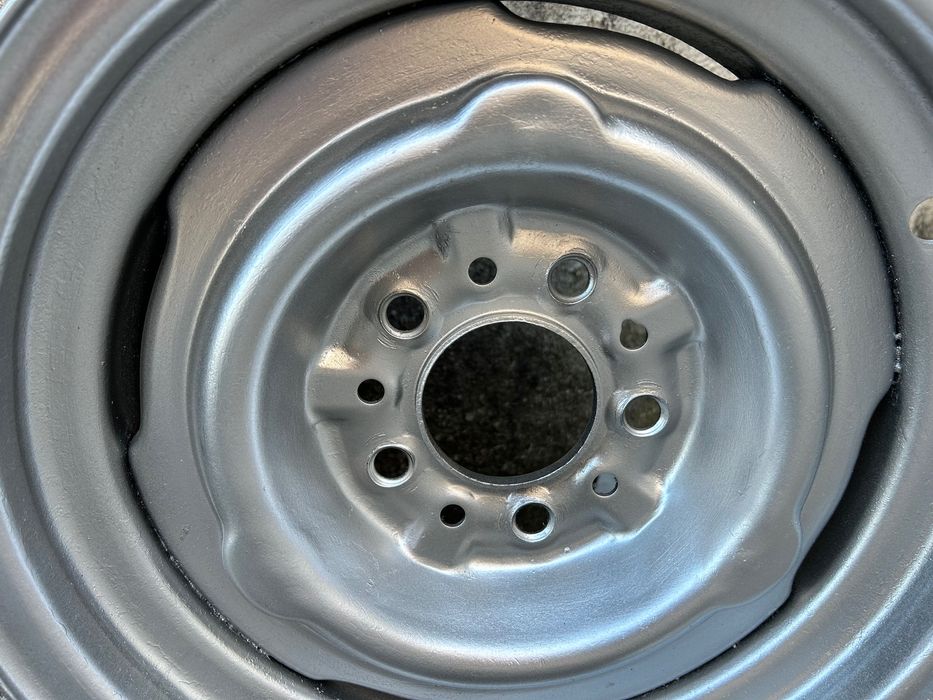 2 Jantes 14 em ferro praticamente novas foram reparadas.