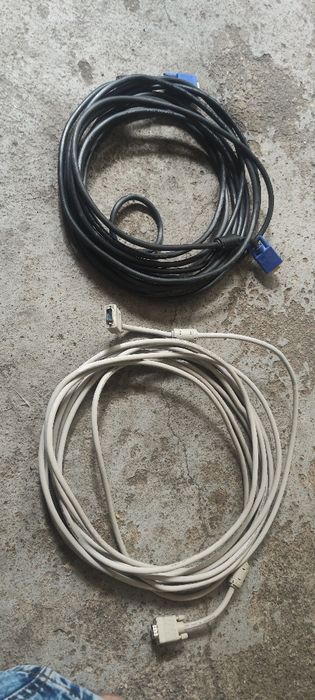 Kable do kompa monitoru