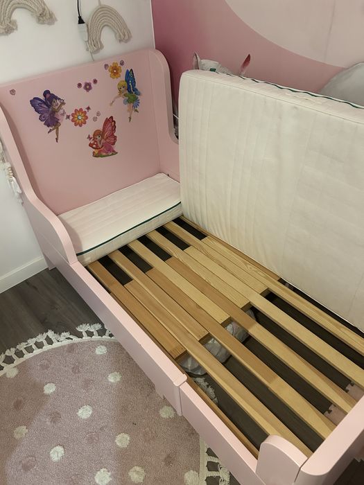 Lóżeczko dziewczęce