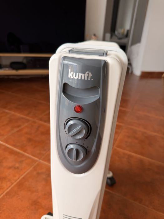 Aquecedor a óleo Kunft 2000W