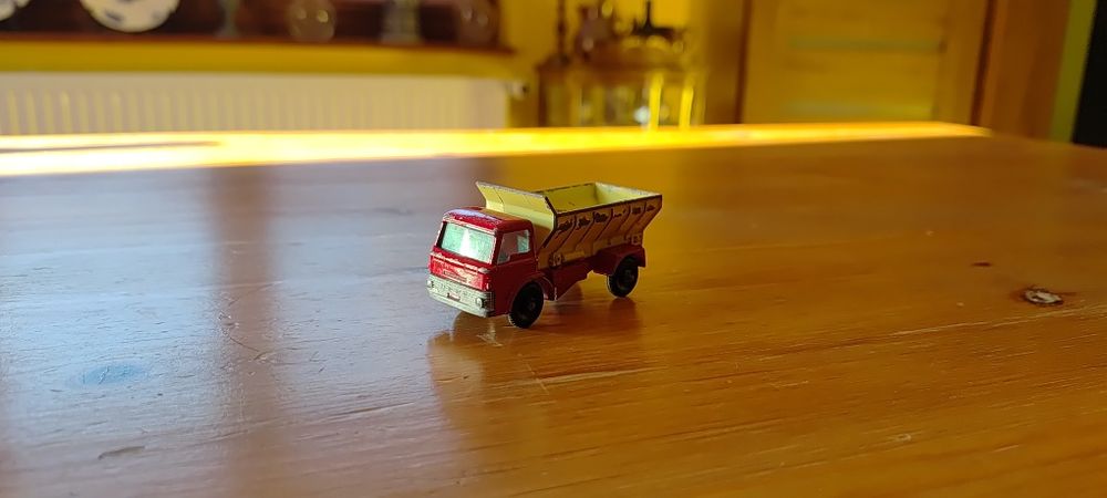 Samochód Grit Spreading Truck, Matchbox