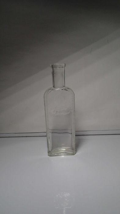 Garrafa de Xarope antiga em vidro "CLEFINA CLAVITAN"