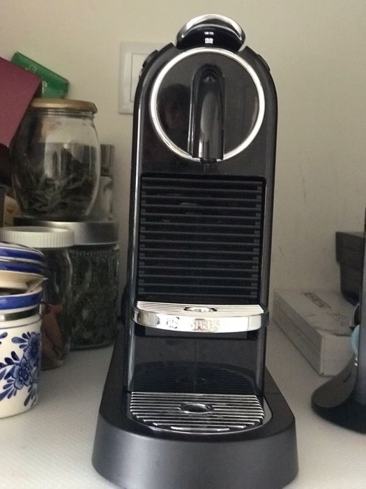 Maquina Nespresso CitiZ preta - Limousine Black