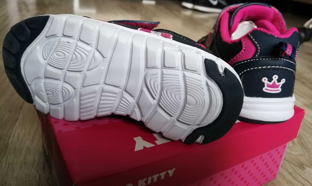 buty sneakersy Hello Kitty rozm.23