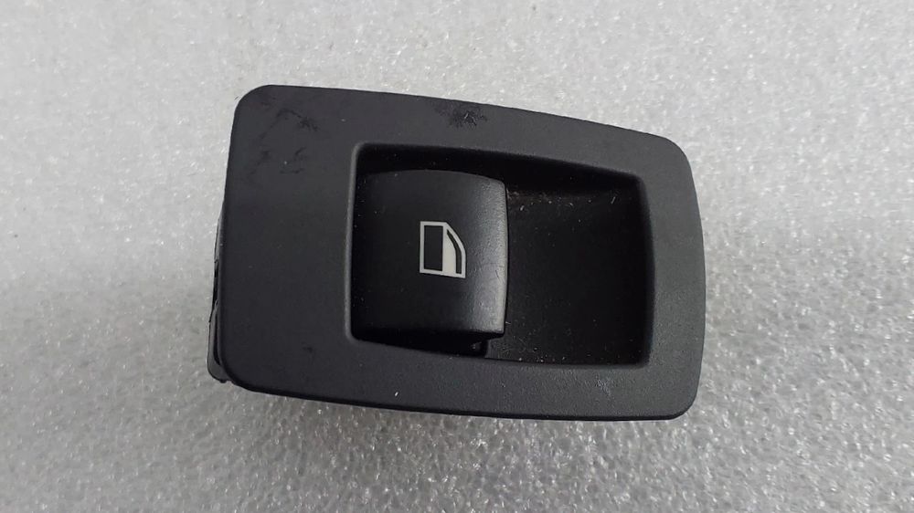 Comando / botão / interruptor vidros trás direito BMW 3 Touring (E91)
