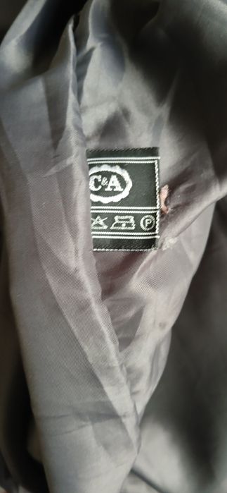 Casaco comprido cinzento