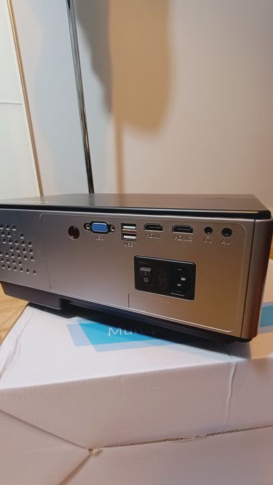 Rzutnik projektor Overmax Multipic 4.1