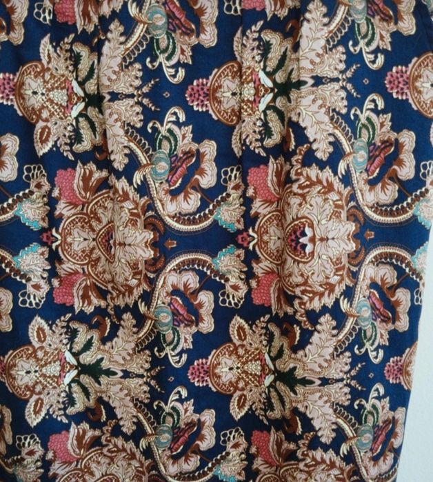 Saia midi estampada