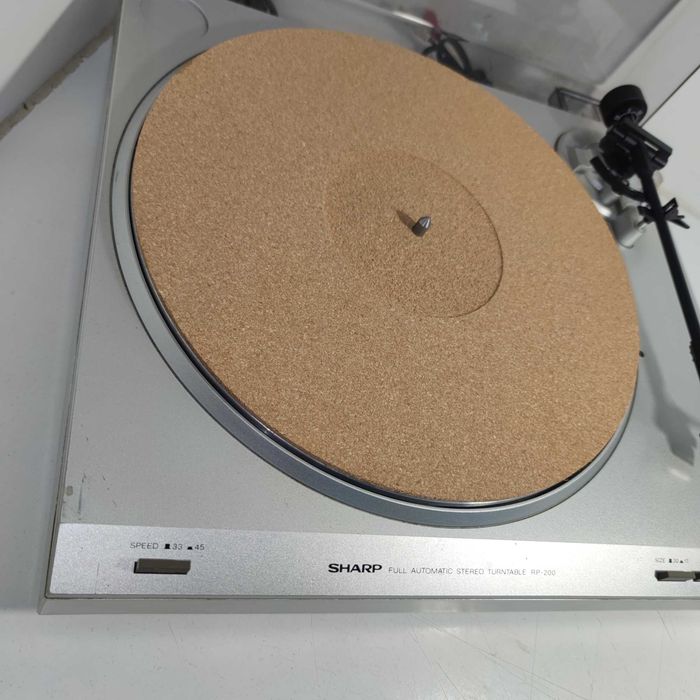 Turntable - Sharp RP-200510243590782986243