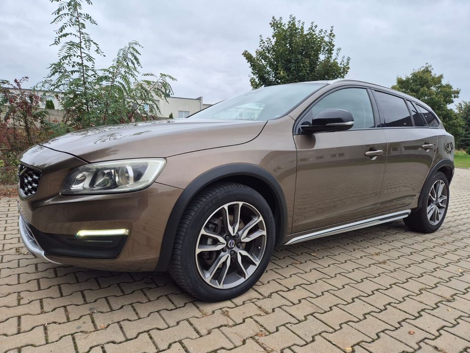 Volvo V60 Cross Country