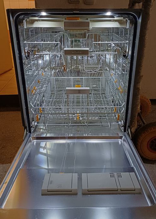 Вбудована посудомийка посудомийна машина Miele G5835 Sci підсвітка