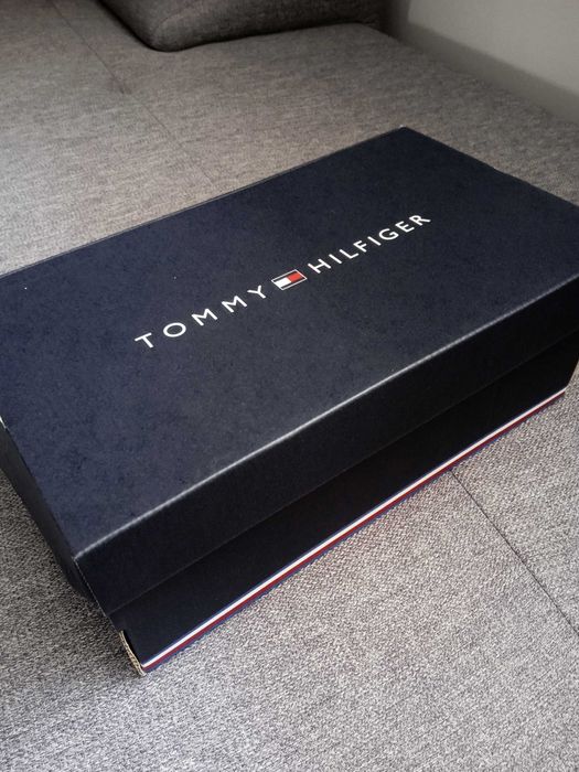 Oryginalne buty espadryle Tommy Hilfiger ecru białe