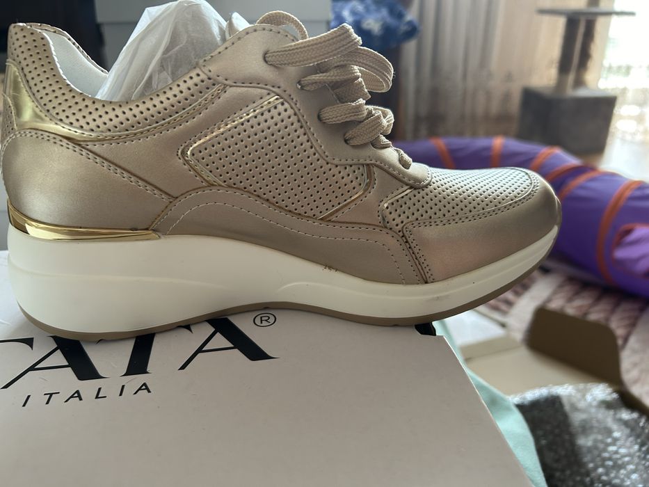 Tata Italia adidasy 39 zlote