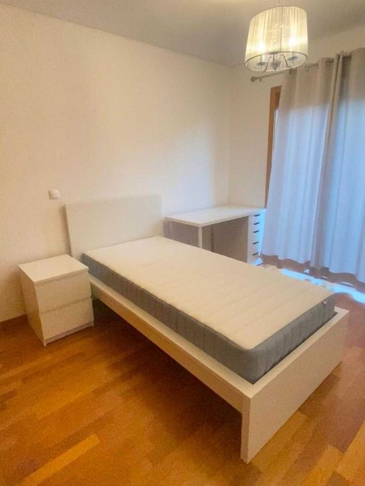 Quarto para arrendar Leça do Balio