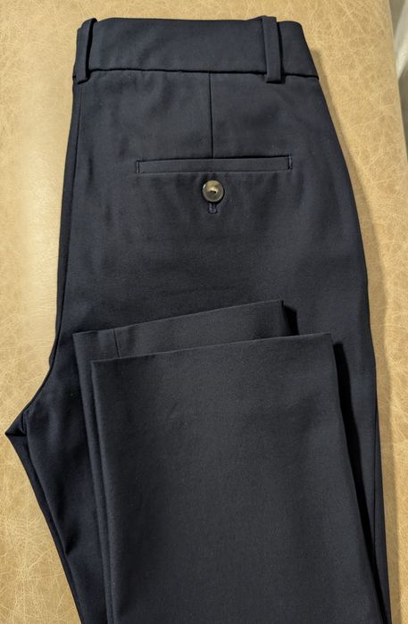 Жіночі класичні брюки (сигарети), Massimo Dutti, розмір 34 (XS).