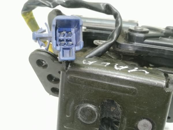 Fechadura / fecho da mala TOYOTA Yaris (_P9_)