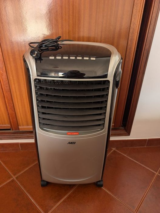 Climatizador portátil da marca MEI