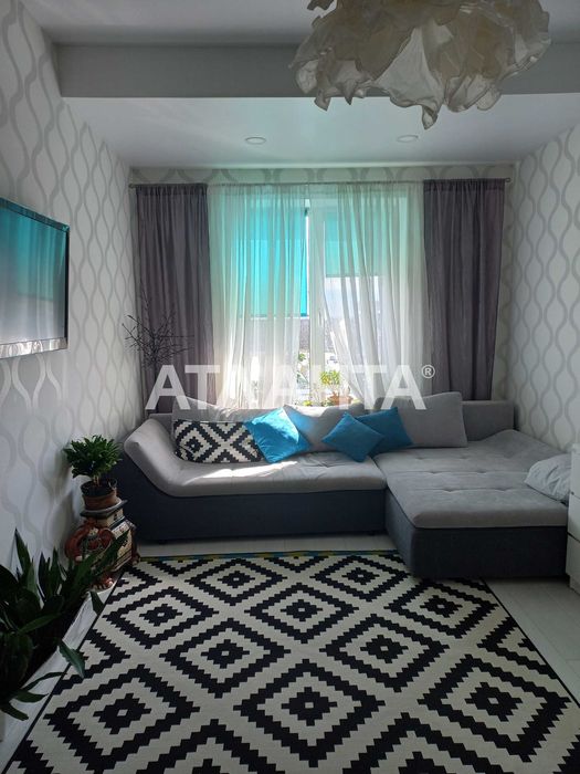 1 комнатная квартира с видом на море в  кирпичном доме