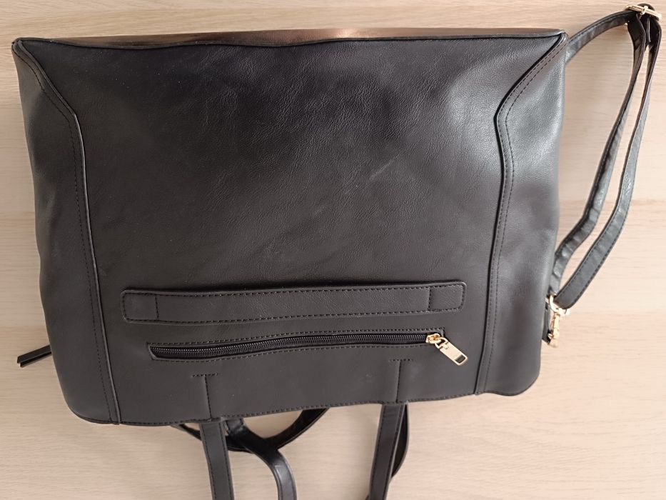 Mala Shopper PACO MARTINEZ Preta (Bimaterial: Camurça e Pele)