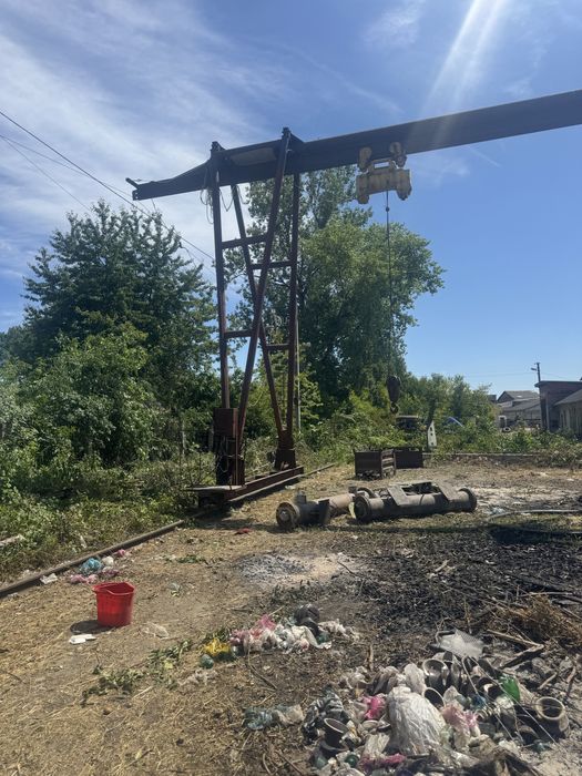 продам козловий кран  електричний.