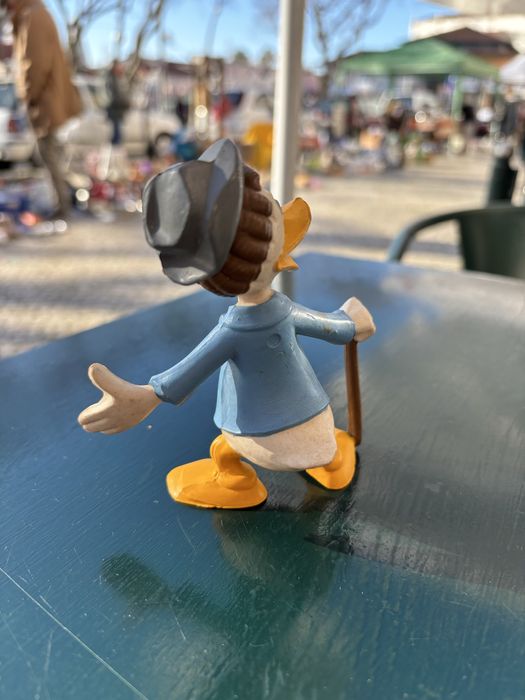 Boneco figura Gastao Disney