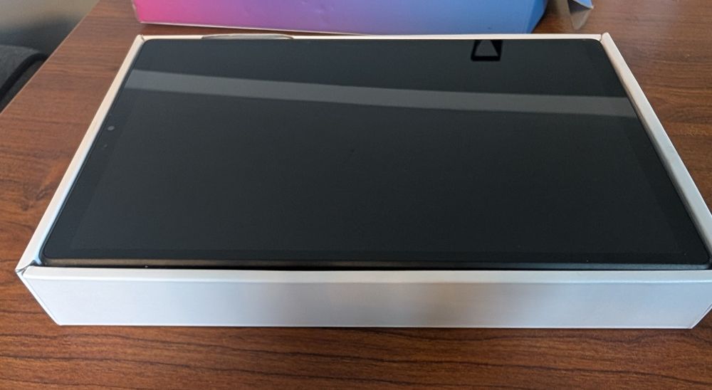 TAB M10 fhd plus