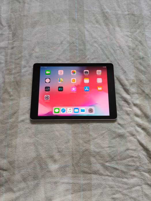 Apple iPad Air 9.7" 1 покоління 16 ГБ