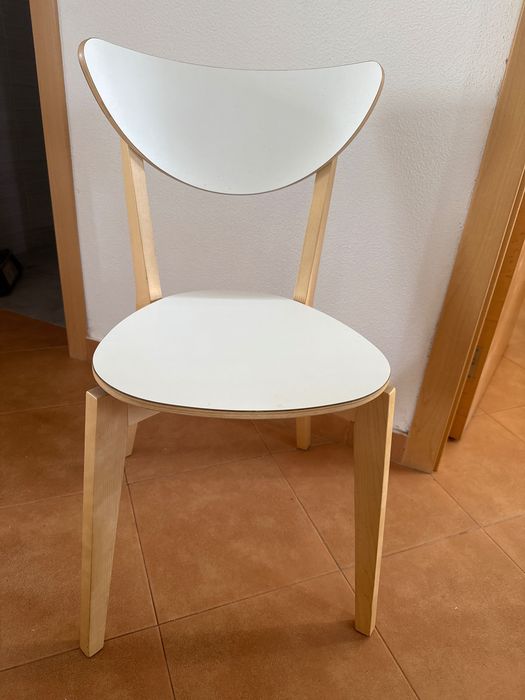 Quatro Cadeiras IKEA
