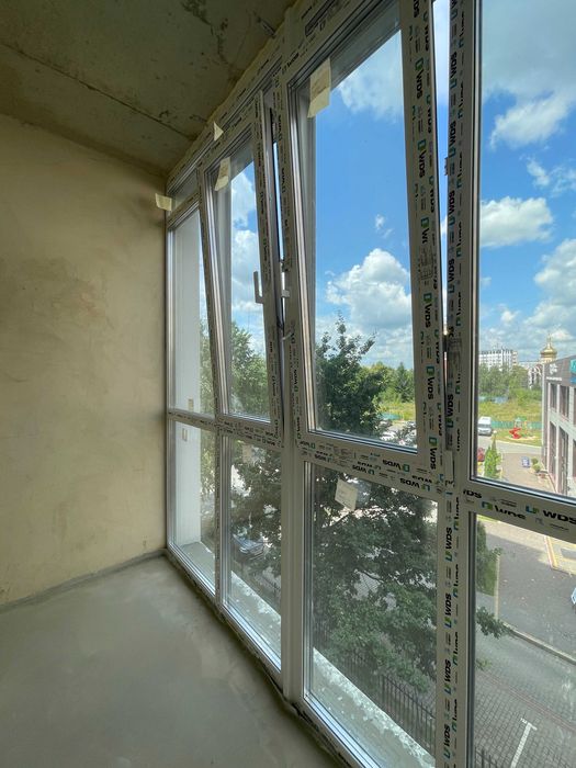 Комерція в ЖК "GRAND Липини". Зданий будинок.