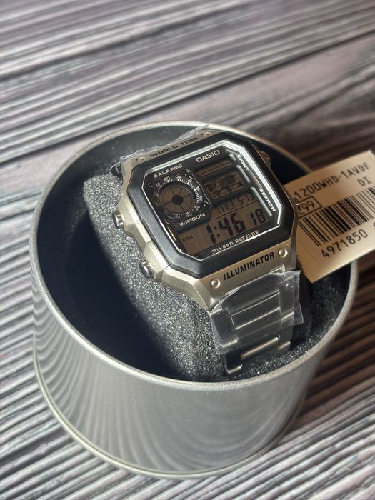 Годинник Casio AE-1200WHD-1AVDF чоловічі Касио часы мужские Оригінал