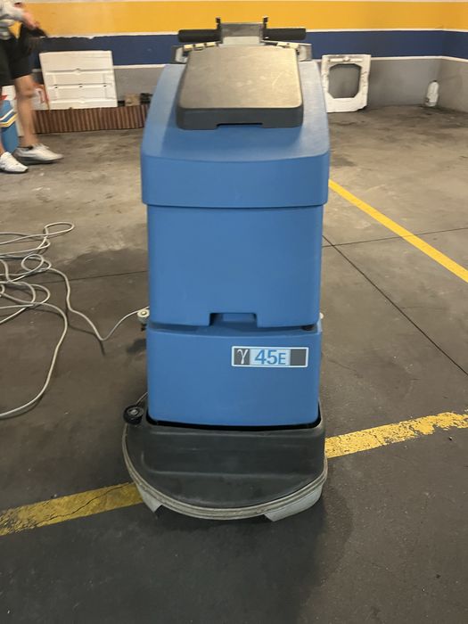 Maquina lavadira aspiradora Fimap