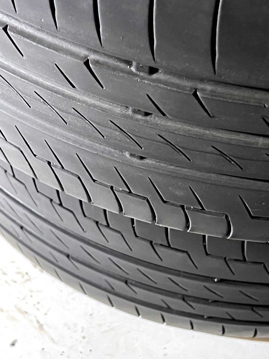 Pneus Continental Premium Contact 6 - 245/45/19 - Como NOVOS