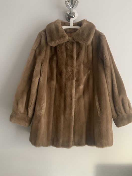 futro sztuczne kozuch  38/40