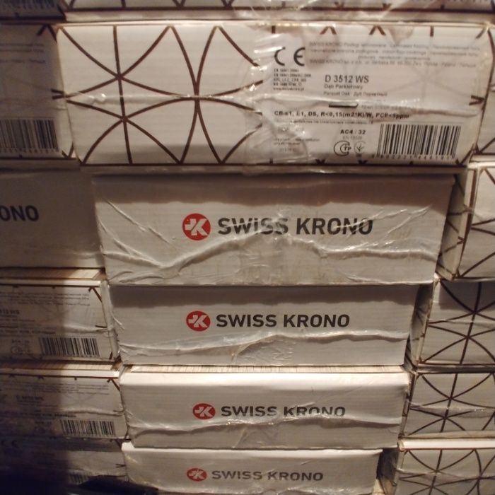 Ламинат Kronopol новый 40м2