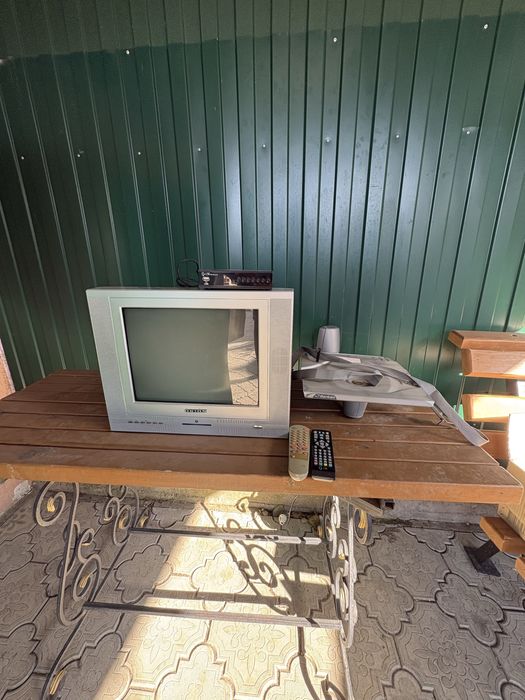 Телевізор ORION.