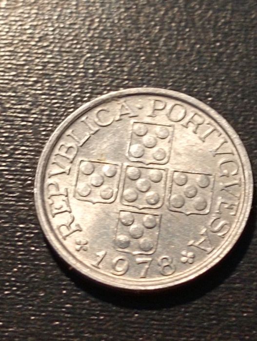 10 centavos - x centavos Portugal 1978 - Eixo vertical  eixo invertido