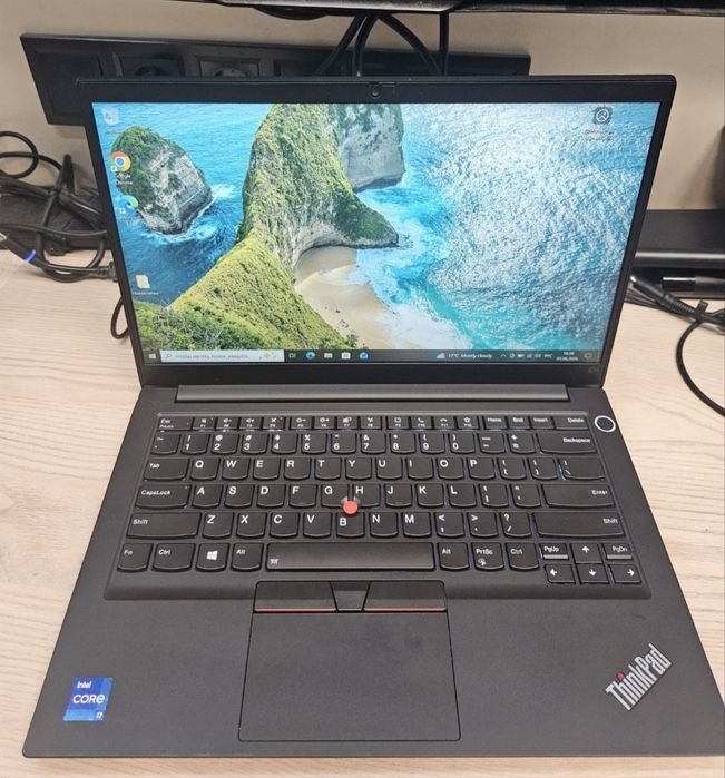 Ноутбук Lenovo ThinkPad E14 gen 2 процесор  i7-1165G7 графіка Iris Xe 96Eu