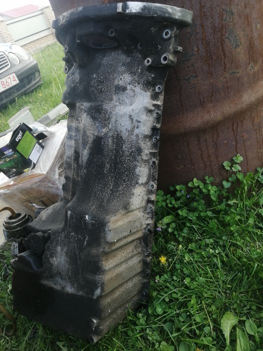 Піддон  Мерседес МЛ 270 двигун ом 612 2,7 сді