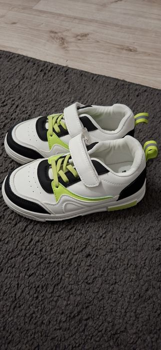 Buty sportowe chłopięce rozmiar 31