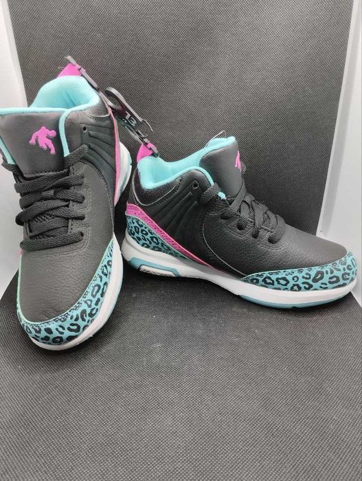 Баскетбольні кросівки для дівчинки athletic fierce