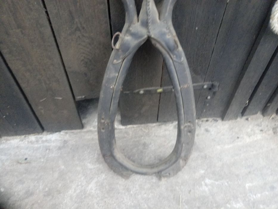 Chomonto na konia lub do ozdoby z lat 70