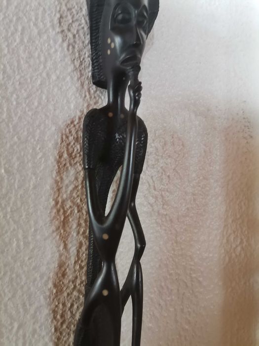 Escultura pau artesanato africano