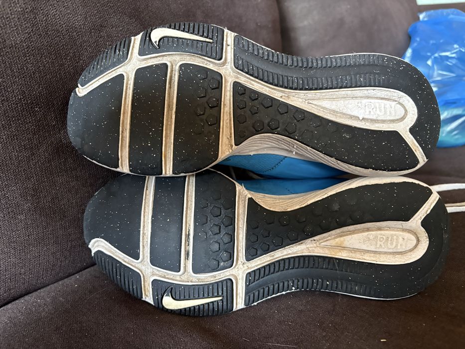 Nike  rozmiar 37,5