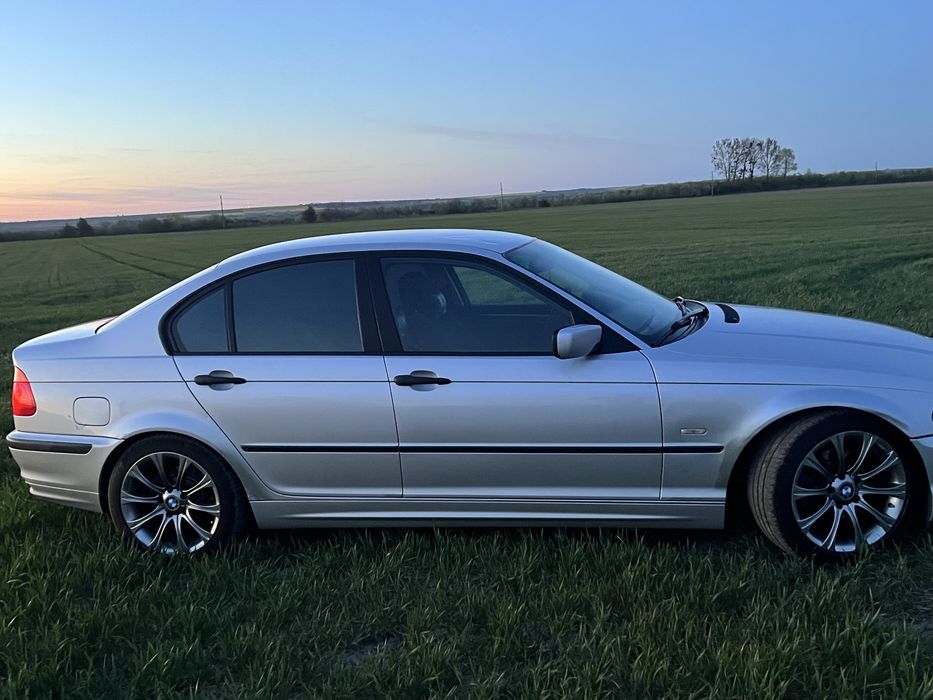 Bmw e46 2000 рік