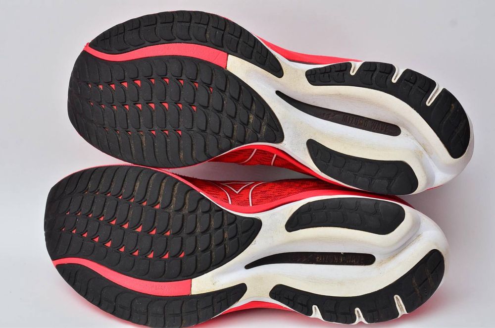 Mizuno Rider 44,5-45р кроссовки беговые