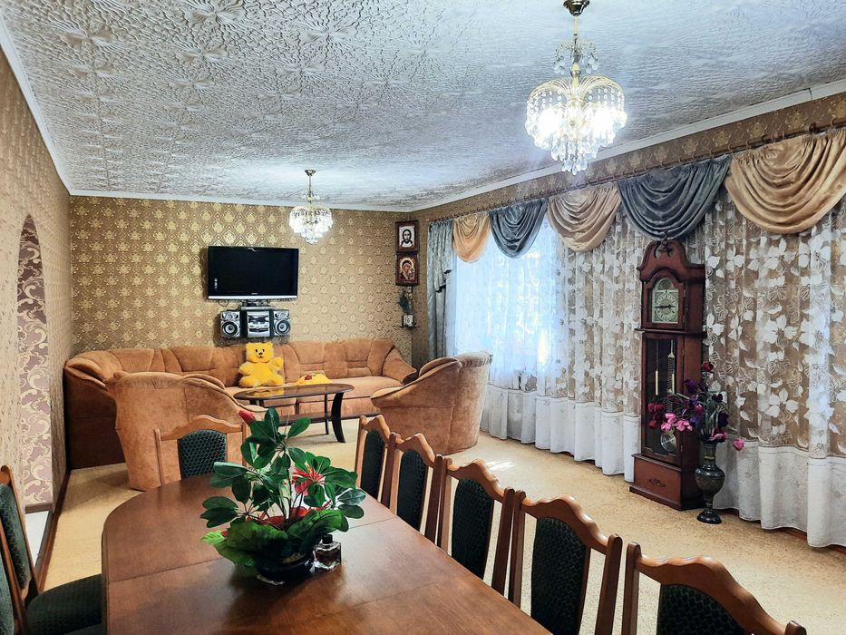 ПРОДАЖ двоповерхового будинку, вул. Волошкова, "єВідновлення"