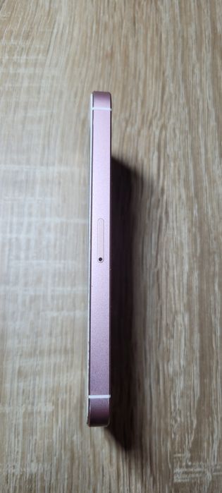 iPhone 5SE   64Gb  Super stan !