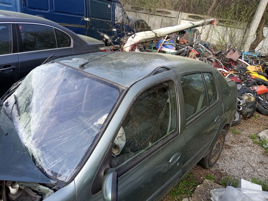 Renault symbol 2008 , після ДТП