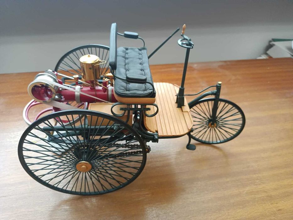 Model Karl Benz (Mercedes) pierwszy samochód skala 1/8