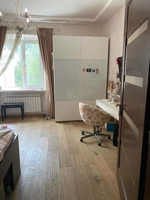 Продам Свою 3х комн. в Приднепровске с автономным отопле